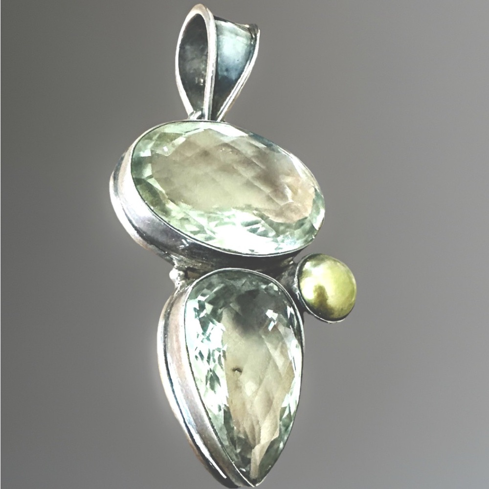 Stunning Sterling Large Aquamarine and Genuine South Sea Pearl Marked Pendant